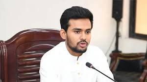 নির্বাচন করার সাহস পেলেন কীভাবে, জানালেন আসিফ মাহমুদ