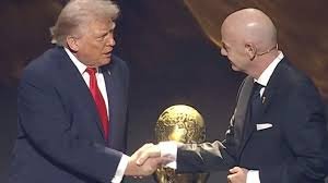 অবশেষে ‘শান্তি পুরস্কার’ পেলেন ট্রাম্প