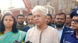 আপাতত বিদেশ থেকে চিনি আমদানি বন্ধ: শিল্প উপদেষ্টা