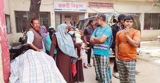 নরসিংদীতে দু’গ্রুপের সংঘর্ষে গুলিতে প্রবাসী নিহত, আহত ২০