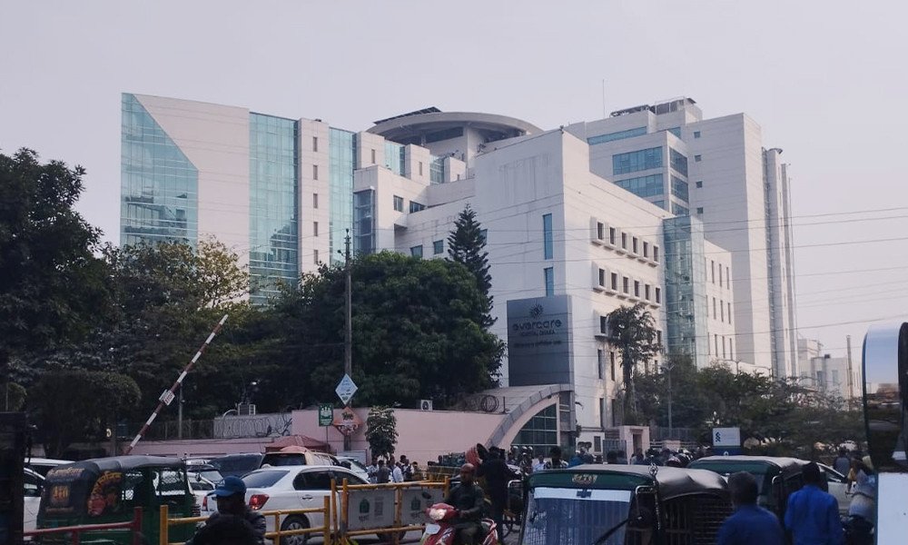 যুক্তরাজ্যের বিশেষজ্ঞ মেডিক্যাল টিম এভারকেয়ারে, শুরু করেছে চিকিৎসা