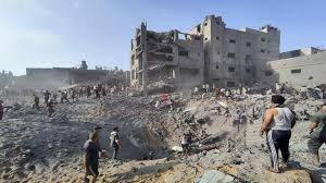 গাজায় ঝড়ে ক্ষতিগ্রস্ত ভবন ধসে তিন নারীসহ নিহত ৫