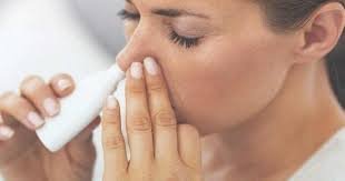 নাসাল স্প্রে অতিরিক্ত ব্যবহারে ঝুঁকি, বিশেষজ্ঞদের সতর্কবার্তা