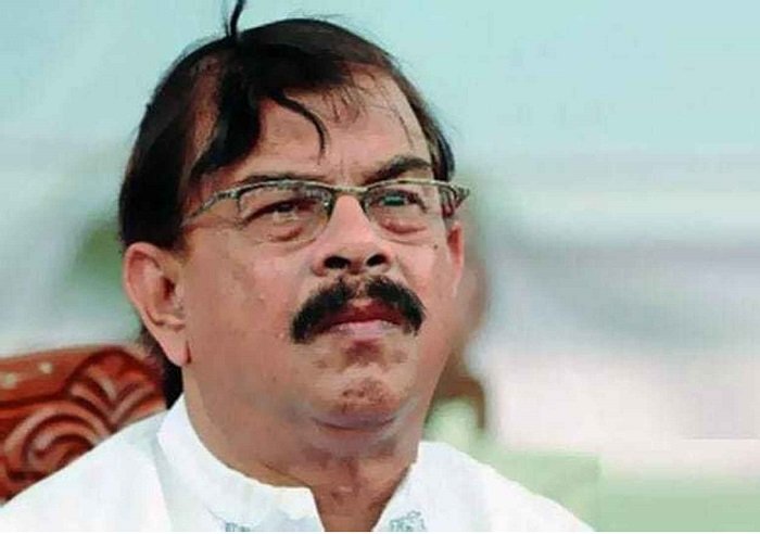 ঢাকা-১৮ আসনের নির্বাচন থেকে সরে গেলেন মান্না