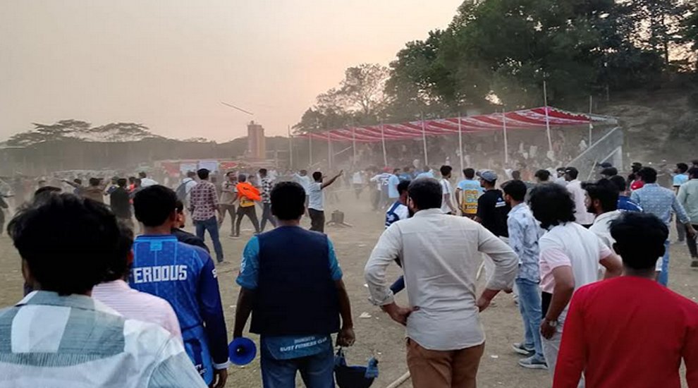 শাবিতে খেলা নিয়ে দু’পক্ষের সংঘর্ষে, শিক্ষকসহ আহত- ১৬