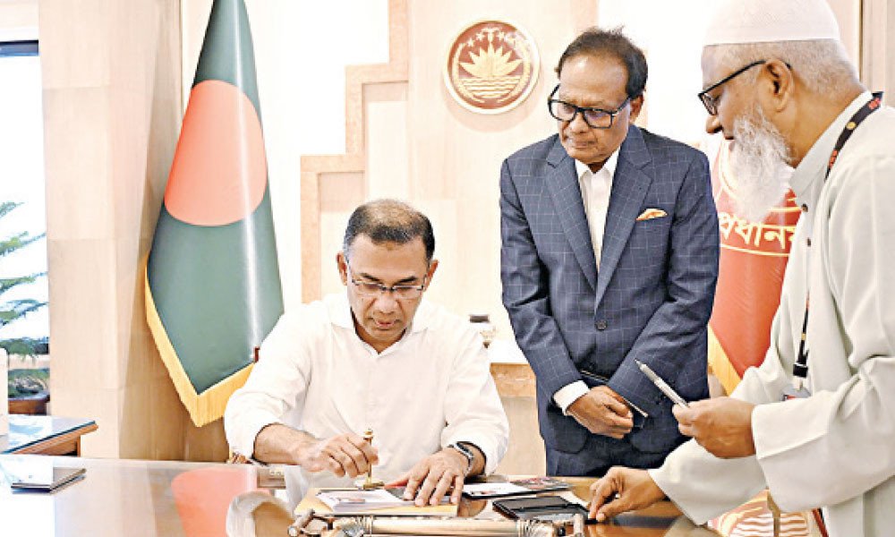 প্রতিশ্রুতি বাস্তবায়নে প্রধানমন্ত্রীর জরুরি নির্দেশনা