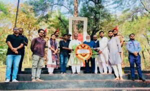 আন্তর্জাতিক মাতৃভাষা দিবসে মুরারিচাঁদ কবিতা পরিষদের শ্রদ্ধা নিবেদন