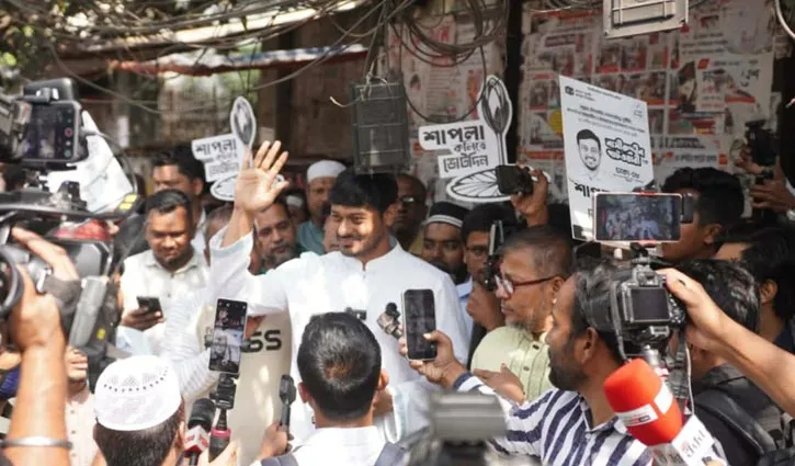 কেন্দ্র দখলে আসলে হাত-পা ভেঙে বেঁধে রাখবেন: নাসীরুদ্দীন পাটওয়ারী