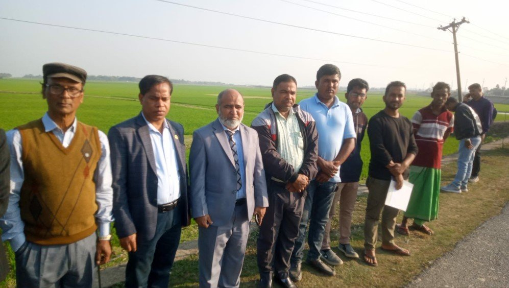 প্রস্তাবিত মধ্যনগর কলেজে সিলেট শিক্ষা বোর্ডের স্থান পরিদর্শন