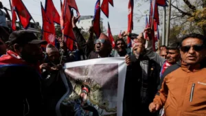 নেপালে নির্বাচনের আগে রাজতন্ত্র ফিরিয়ে আনার দাবিতে বিশাল সমাবেশ