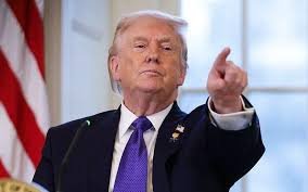 আলোচনা শুরুর আগেই ইরানকে ট্রাম্পের হুমকি