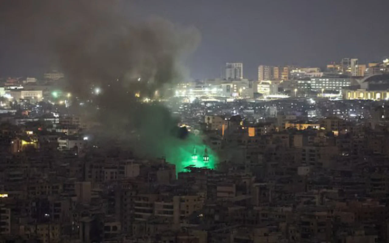 লেবাননে ইসরায়েলি হামলায় ১২ চিকিৎসাকর্মী নিহত