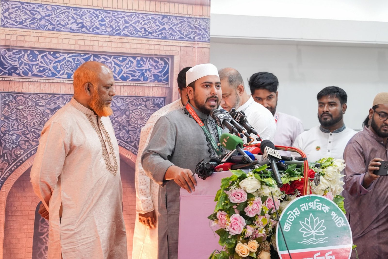 এবার পূর্ণাঙ্গ প্রস্তুতি নিয়ে মাঠে নামব- নাহিদ ইসলাম