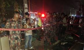 সিলেট নগরীর আখালিয়ায় অগ্নিকাণ্ডে ১০ দোকান পুড়ে ছাই