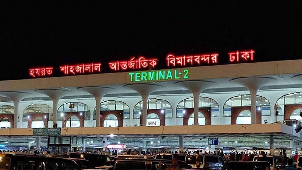 ৭৪টি ফ্লাইট বাতিল, যাত্রীদের ভোগান্তি-দুর্ভোগ