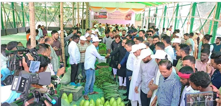 সিলেটে কৃষকের হাট: উদ্বোধনের ১০ দিনেও জমেনি