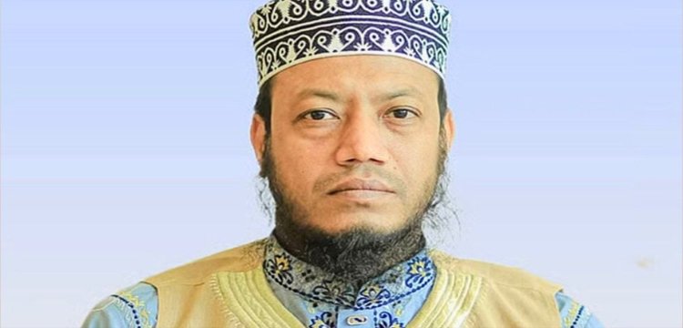 আমির হামজার বিরুদ্ধে গ্রেপ্তারি পরোয়ানা