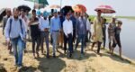 শান্তিগঞ্জে ফসল রক্ষা বাঁধ কর্তন পরিদর্শনে জেলা প্রশাসক