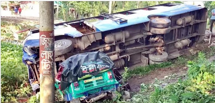 সুনামগঞ্জে সড়কে ঝরল ছয় প্রাণ—একসঙ্গে নিভে গেল দুই পরিবারের আলো