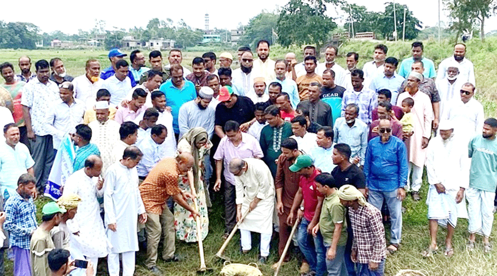 কুলাউড়ায় ২ কোটি টাকার খাল খনন প্রকল্পের উদ্বোধন