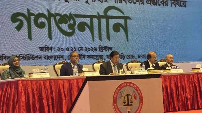 গণশুনানিতে বিদ্যুতের দাম ১২ থেকে ২২ শতাংশ বাড়ানোর প্রস্তাব