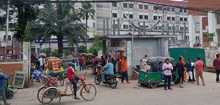 দালাল দৌরাত্ম্যে ওসমানী হাসপাতালে চিকিৎসাসেবা প্রশ্নবিদ্ধ