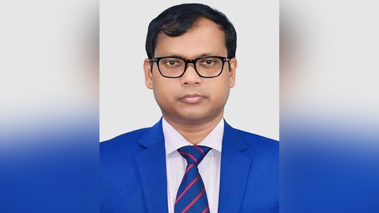 অনেকের পেটে হাত পড়েছিল, তাই বিরোধিতা: বিদায়ী ডিসি সারওয়ার