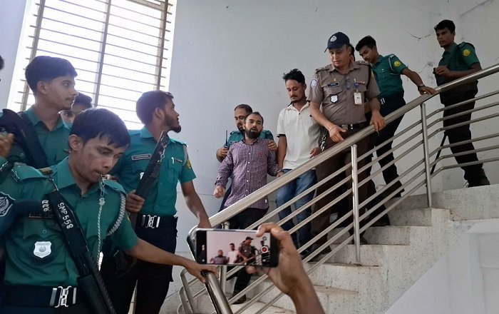 এমসি কলেজ ছাত্রাবাসে ধর্ষণ : সাড়ে ৪ লাখ টাকা পাবেন সেই গৃহবধূ