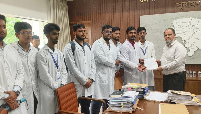 স্বাস্থ্যমন্ত্রী বরাবর সুনামগঞ্জ মেডিকেল কলেজ শিক্ষার্থীদের স্মারকলিপি