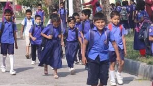 আগস্ট-সেপ্টেম্বরে শিক্ষা প্রতিষ্ঠানে ২১ দিন ছুটি