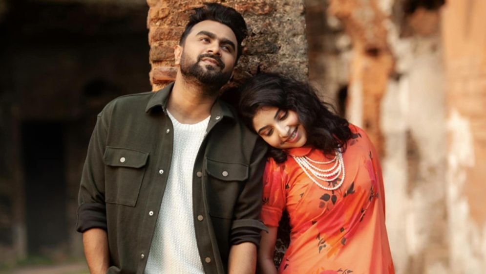 ইমরান-পড়শীর যে গান ছাড়াল ১০০ মিলিয়ন